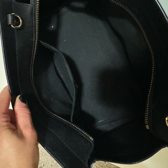 Coach Avary Caryall - Picture 8 of 16